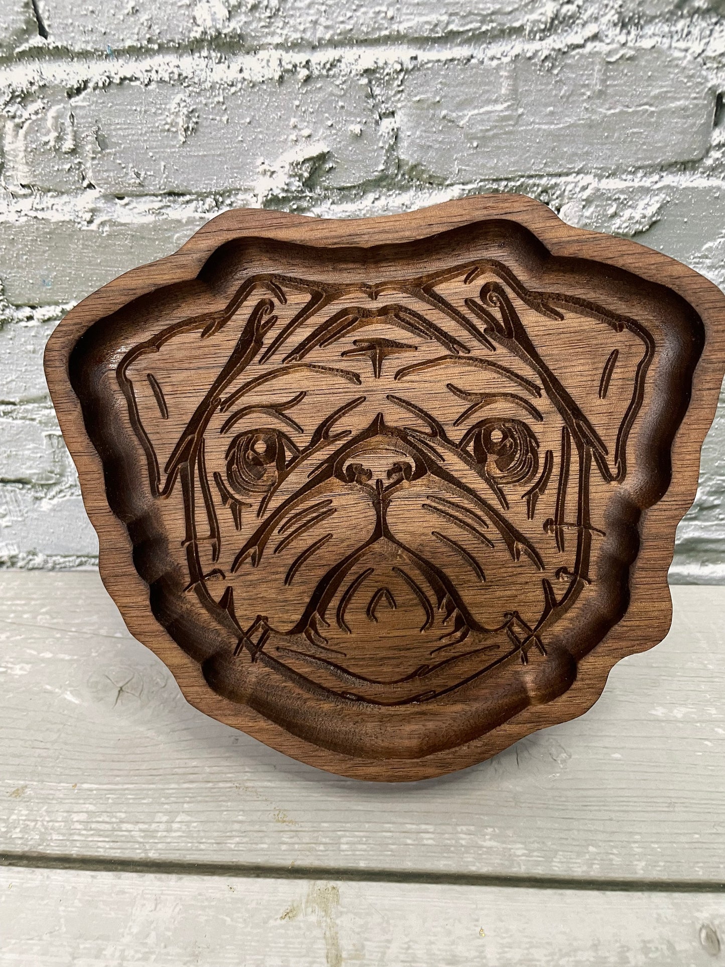 Pug catch all tray